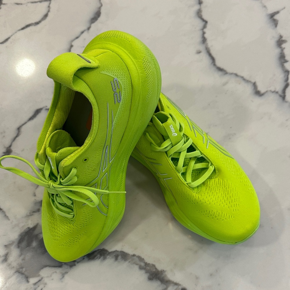 Saucony Vibrant Lime Athletic Shoes